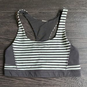 Lulu lemon sports bra